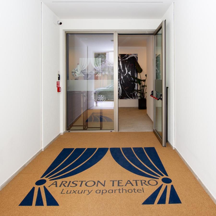 Ariston Teatro Luxury Aparthotel Grado Zewnętrze zdjęcie